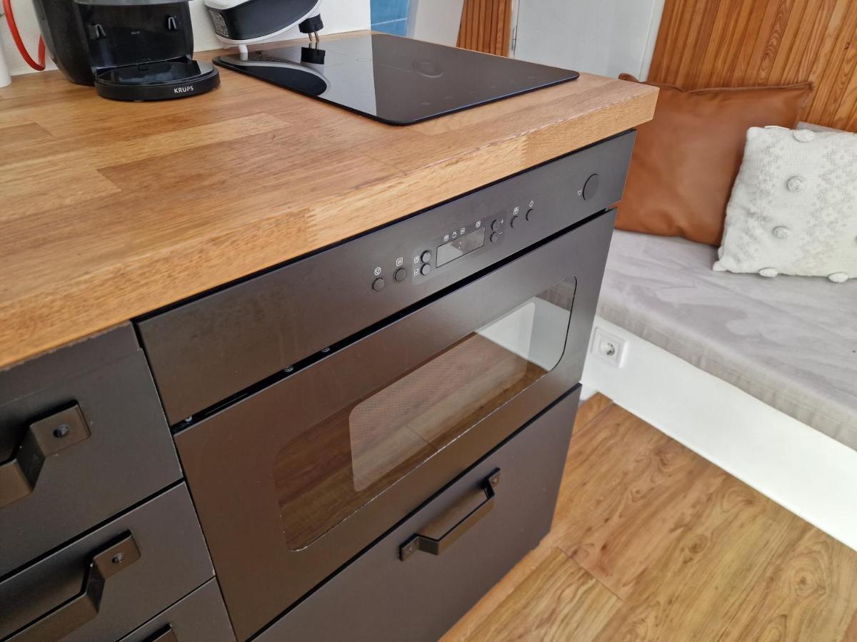 Barco Casa Catamara Sleepandboat Hotel Faro Ngoại thất bức ảnh